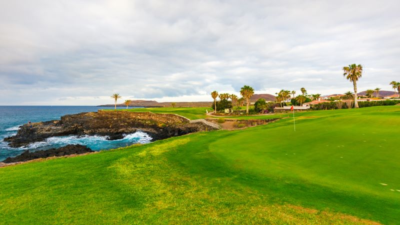 spanish golf transfers